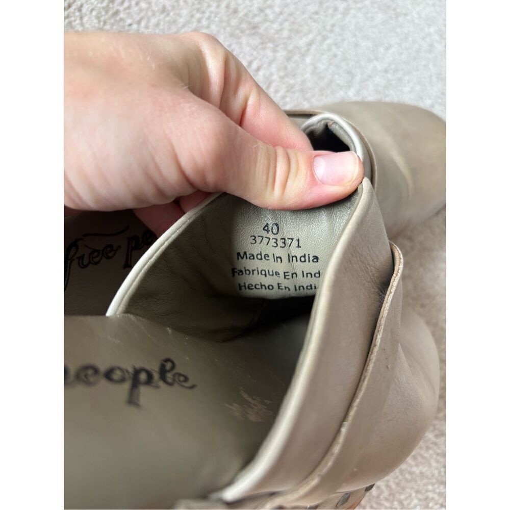 Free People Calabasas Tan Gray Chunky boho clogs Heels Studded - Picture 3 of 9